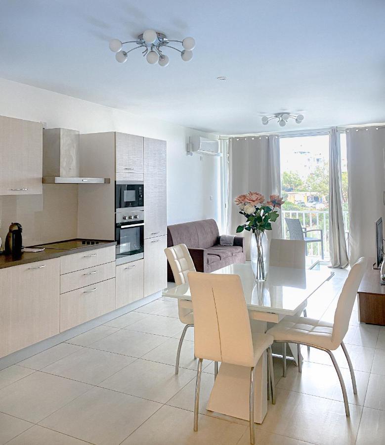 Charming Apartment In The Heart Of St. Julians Saint Julian's Екстер'єр фото